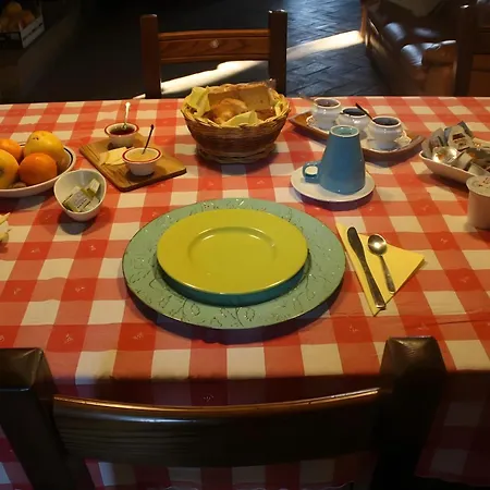 Çiftlik konaklama Podere Marroneto *